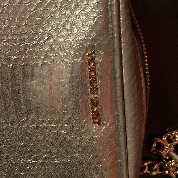 Victoria’s Secret purse - Picture 2 of 3